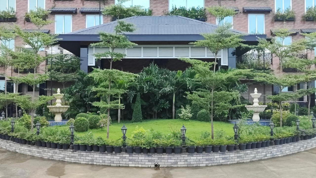 Mayfair Purnea Purnia Екстериор снимка