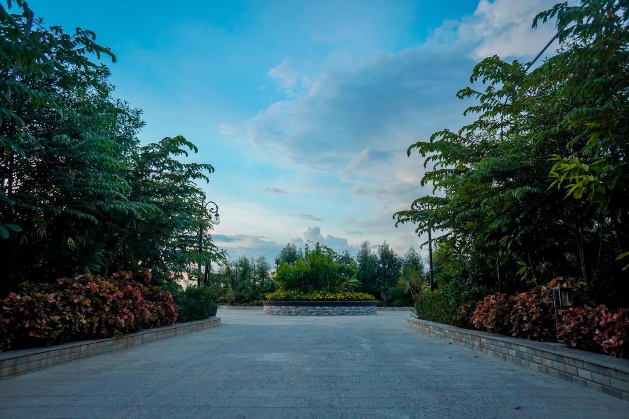 Mayfair Purnea Purnia Екстериор снимка